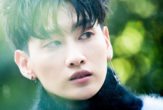 อึนฮยอก สมาชิกวง Super Junior ให้คำแนะนำกับวง Click-B ทำให้ผู้ชมหัวเราะกันลั่น